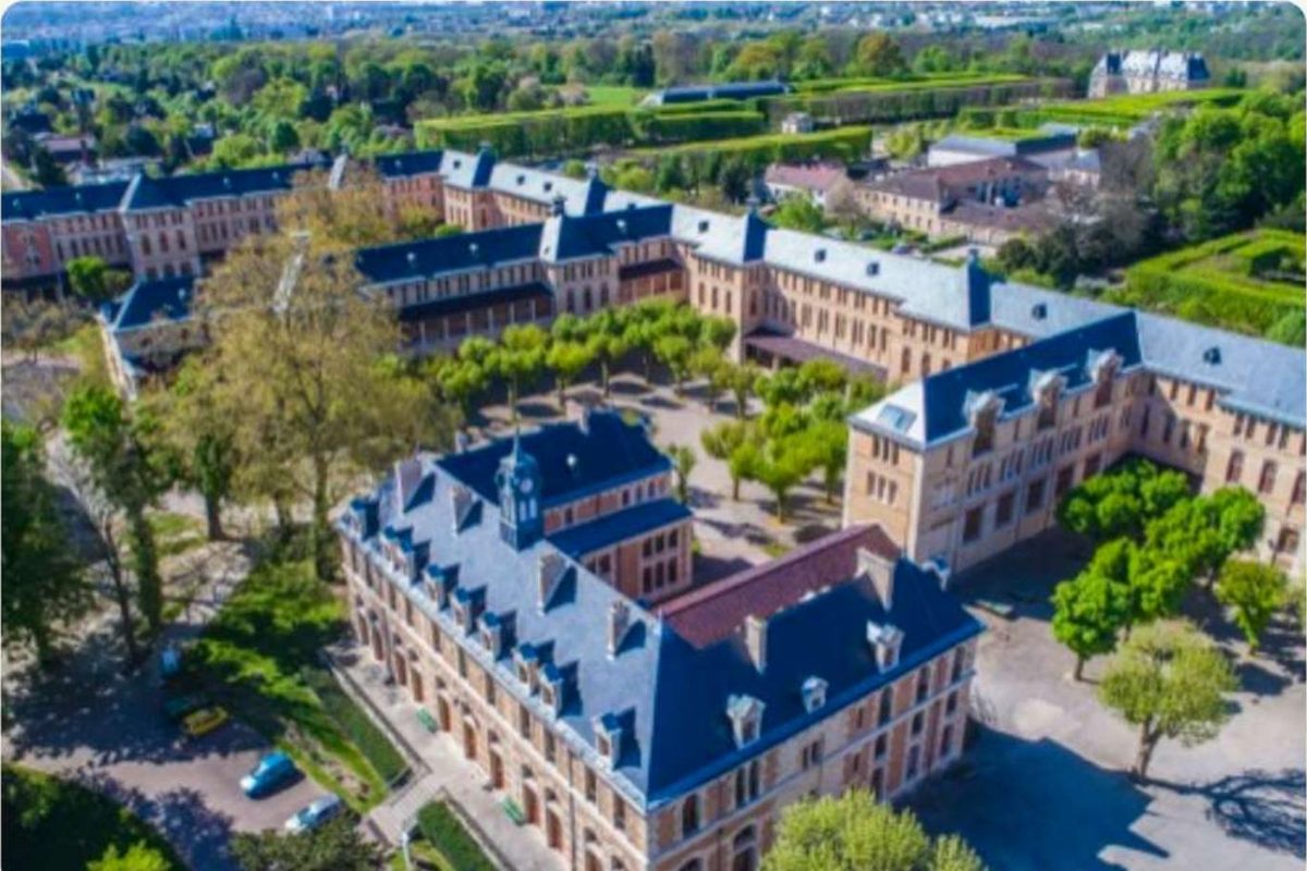 Cité scolaire Lakanal vue du ciel