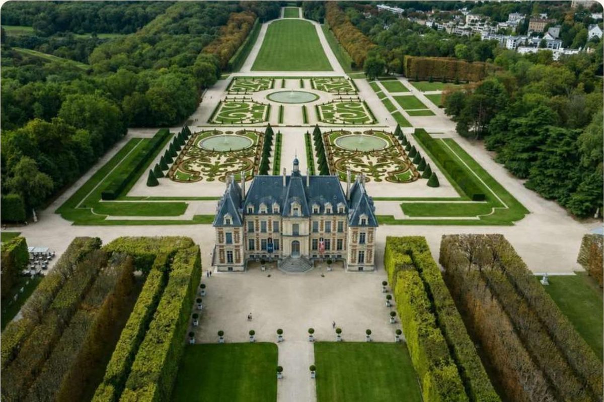 Parc et Château de Sceaux vus du ciel